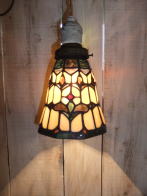 ステンドグラスペンダント　アンティーク照明 ビンテージ　真鍮製　ランプ　カスタム　福岡 